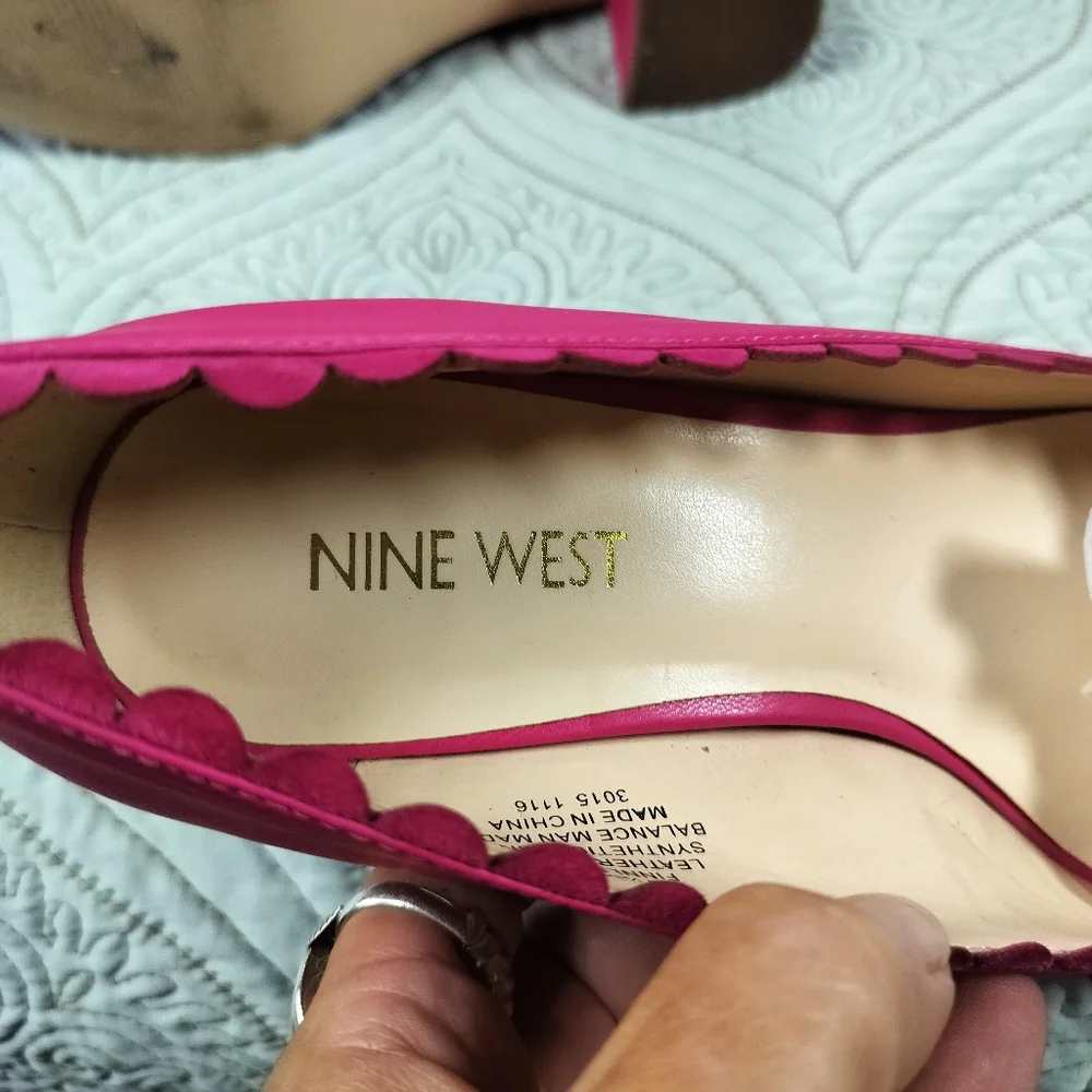 Nine West‎ Hot Pink Finnley Scallop Leather Pumps Womens Size 7.5